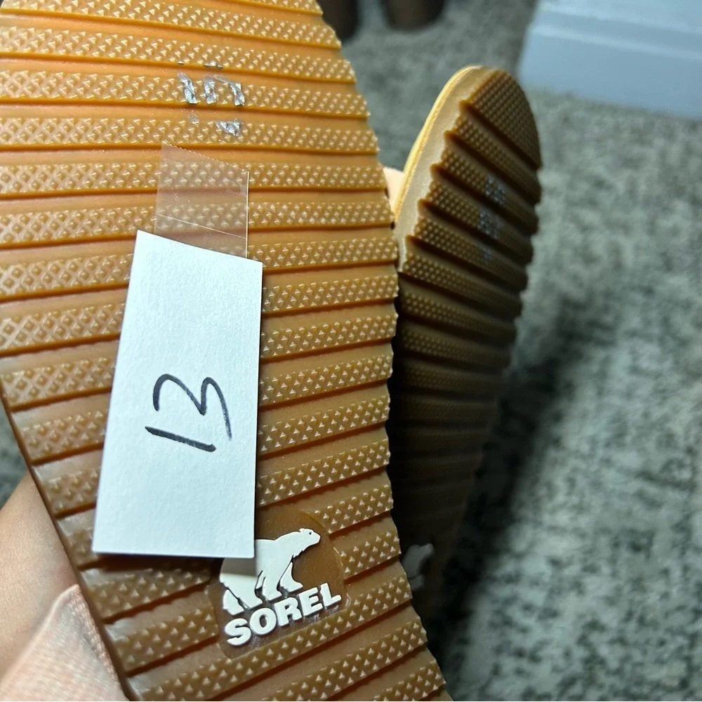 Sorel Tonic Melon Ellla Strap Sandals Size 8.5